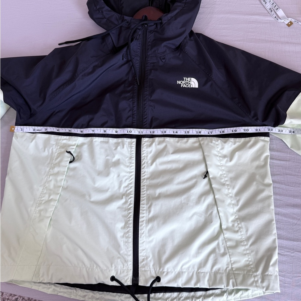 The North Face Women’s Hooded Windbreaker Jacket Black Mint Size M NWOT - Picture 10 of 11